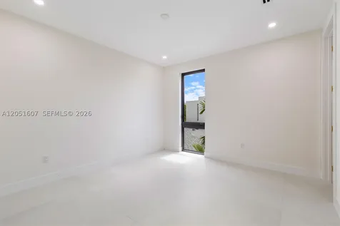 6359 SW 34th Street Miami FL 33155