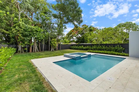 6359 SW 34th Street Miami FL 33155