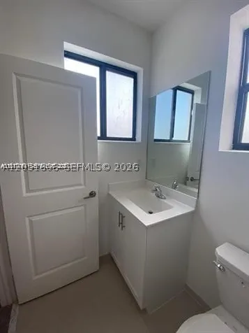 575 NE 208th Terrace Miami FL 33179