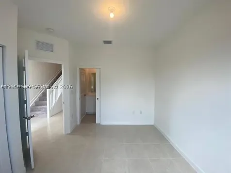 575 NE 208th Terrace Miami FL 33179