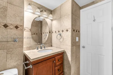 220 Kings Point Drive Sunny Isles Beach FL 33160