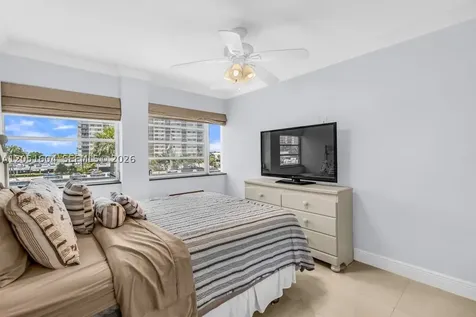 220 Kings Point Drive Sunny Isles Beach FL 33160