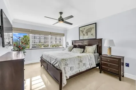 220 Kings Point Drive Sunny Isles Beach FL 33160