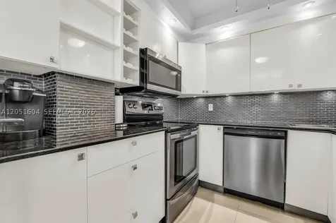 220 Kings Point Drive Sunny Isles Beach FL 33160