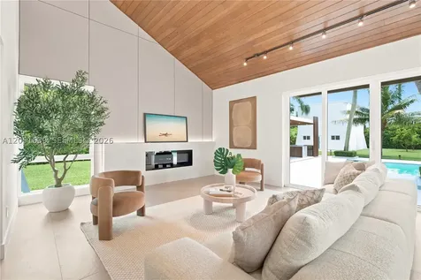 10420 SW 64th Street Miami FL 33173