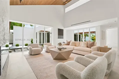 10420 SW 64th Street Miami FL 33173