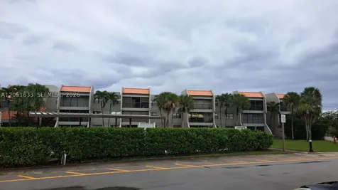 230 Lakeview Drive Weston FL 33326