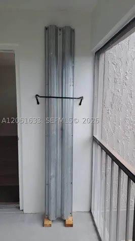 230 Lakeview Drive Weston FL 33326