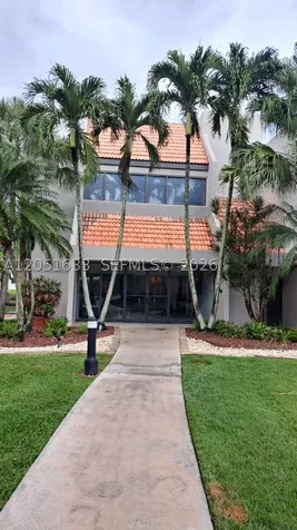230 Lakeview Drive Weston FL 33326