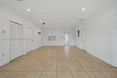 7515 NW South River Drive Medley FL 33166