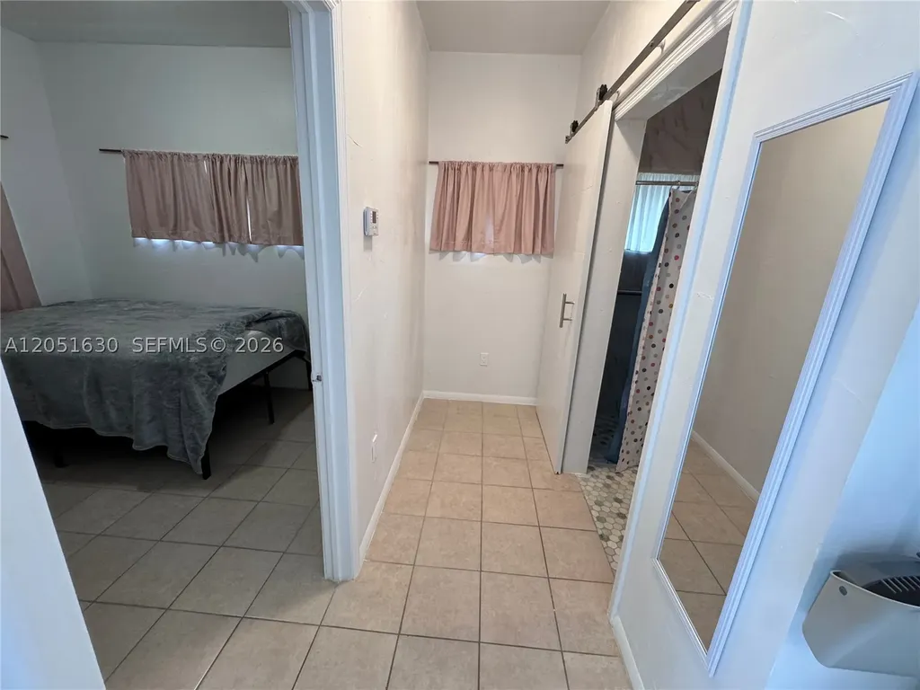 1239 N Victoria Park Road Fort Lauderdale FL 33304