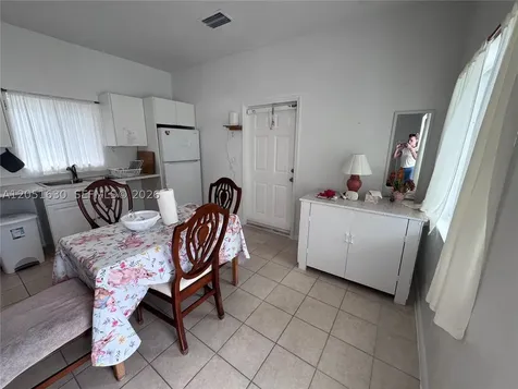 1239 N Victoria Park Road Fort Lauderdale FL 33304