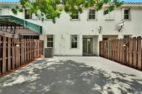 11416 NW 43rd Terrace Doral FL 33178