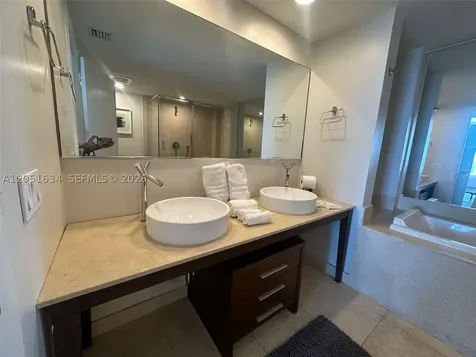485 Brickell Avenue Miami FL 33131