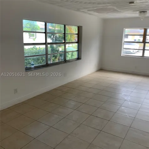 308 NW 9th Street Hallandale Beach FL 33009