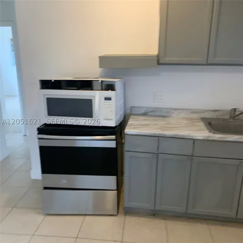 308 NW 9th Street Hallandale Beach FL 33009
