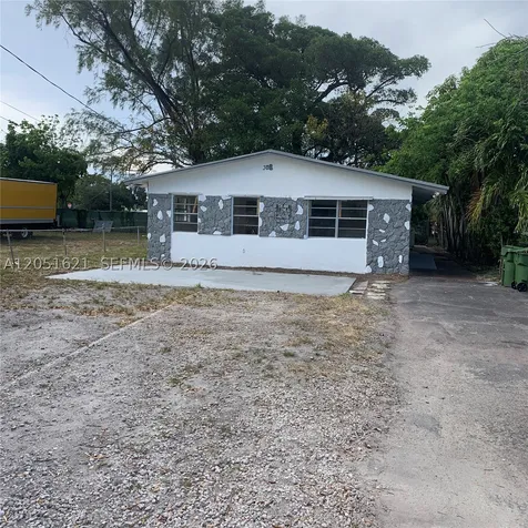 308 NW 9th Street Hallandale Beach FL 33009