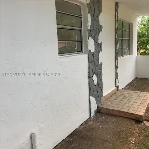 308 NW 9th Street Hallandale Beach FL 33009