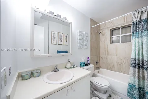 301 SW 86th Avenue Pembroke Pines FL 33025