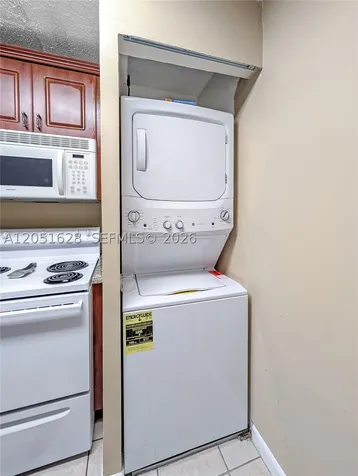 301 SW 86th Avenue Pembroke Pines FL 33025
