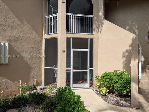 301 SW 86th Avenue Pembroke Pines FL 33025
