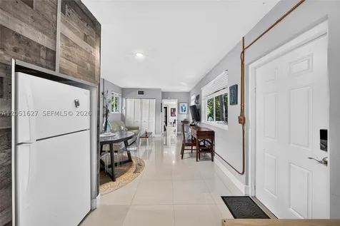 467 NE 129th Street North Miami FL 33161