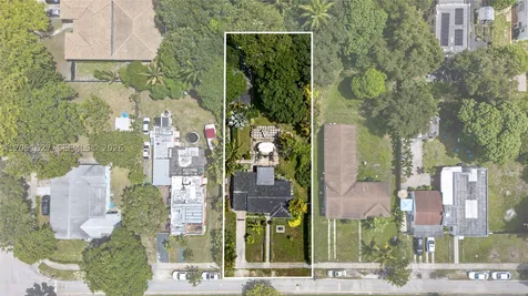 467 NE 129th Street North Miami FL 33161