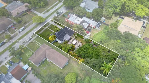 467 NE 129th Street North Miami FL 33161