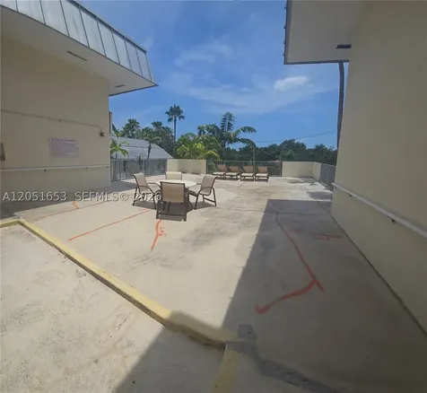 8950 SW 69th Court Pinecrest FL 33156