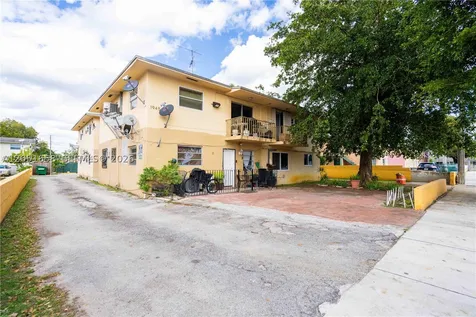 1945 NW 29th Street Miami FL 33142