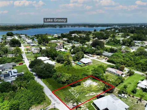 228 Melody Court Lake Placid FL 33852