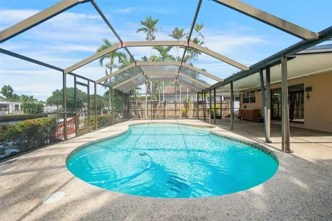 2917 Mckinley Street Hollywood FL 33020