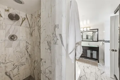 2000 Towerside Terrace Miami FL 33138