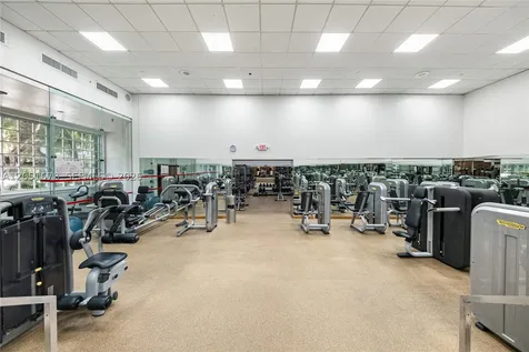 2000 Towerside Terrace Miami FL 33138