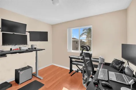 1058 Tupelo Way Weston FL 33327