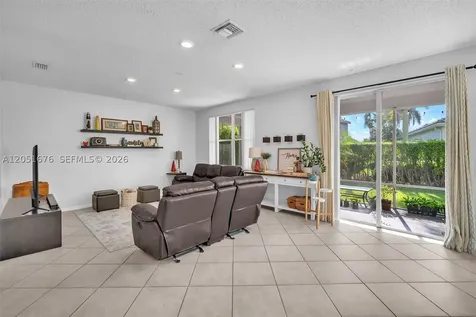 1058 Tupelo Way Weston FL 33327
