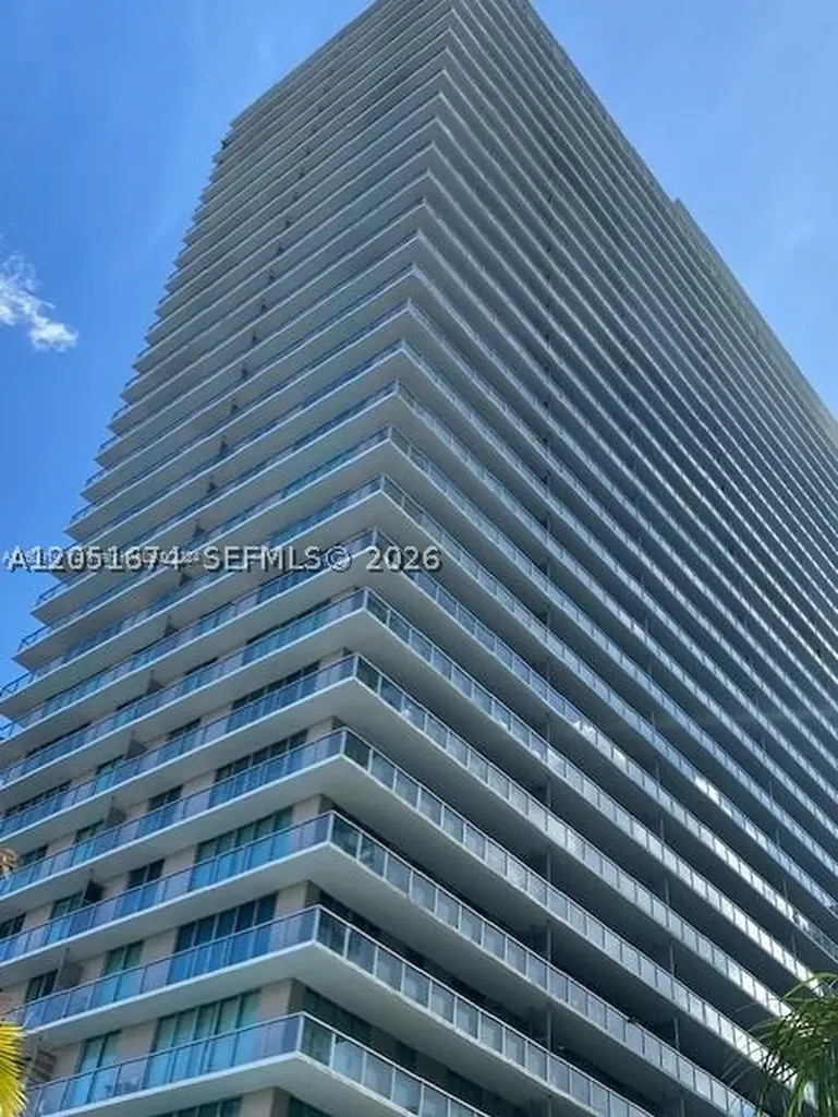 79 SW 12th Street Miami FL 33130