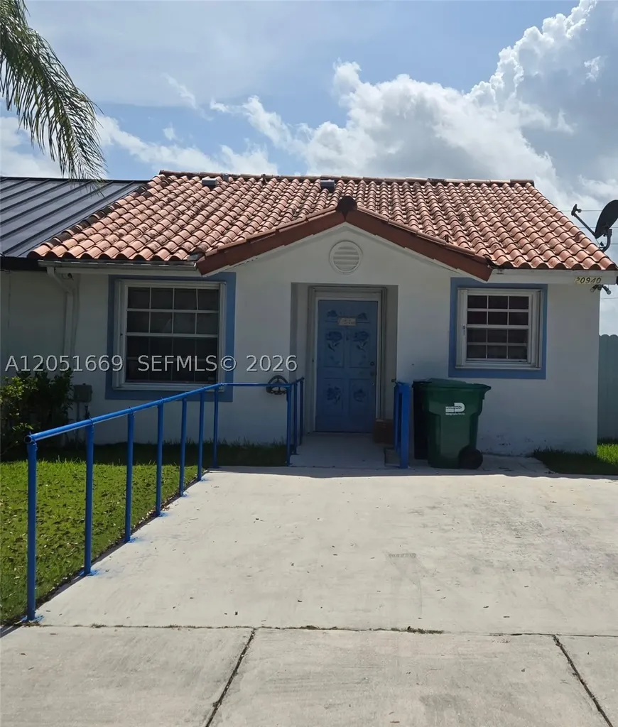 20940 SW 121st Avenue Miami FL 33177