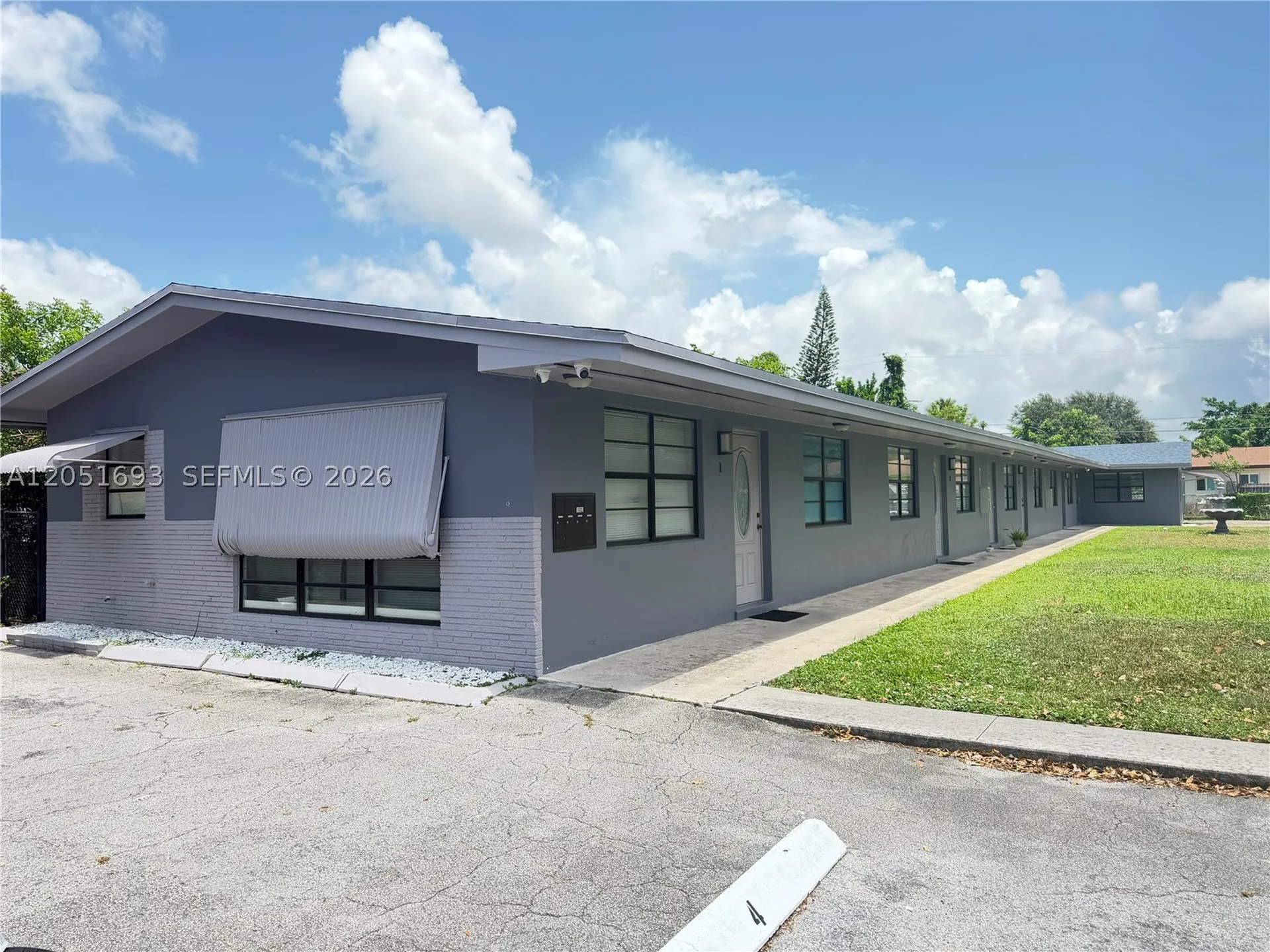 Hollywood FL 33020