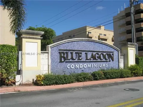 5085 NW 7th Street Miami FL 33126