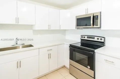 6950 Miami Gardens Drive Hialeah FL 33015