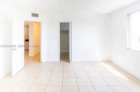 6950 Miami Gardens Drive Hialeah FL 33015