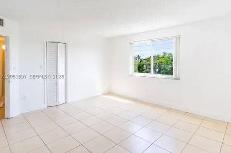 6950 Miami Gardens Drive Hialeah FL 33015