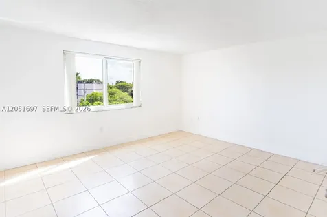 6950 Miami Gardens Drive Hialeah FL 33015
