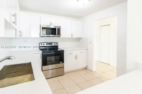 6950 Miami Gardens Drive Hialeah FL 33015