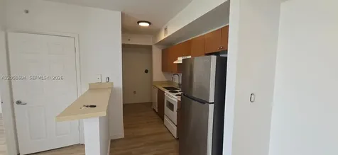 120 SW 8th Avenue Miami FL 33130