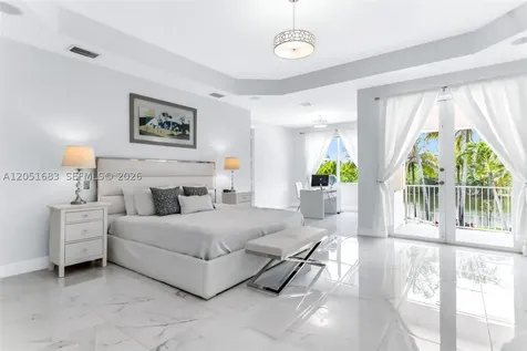 4918 SW 195th Terrace Miramar FL 33029