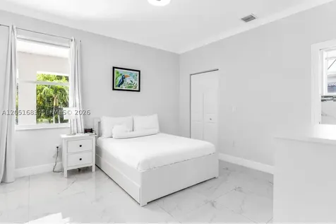 4918 SW 195th Terrace Miramar FL 33029