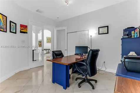 4918 SW 195th Terrace Miramar FL 33029
