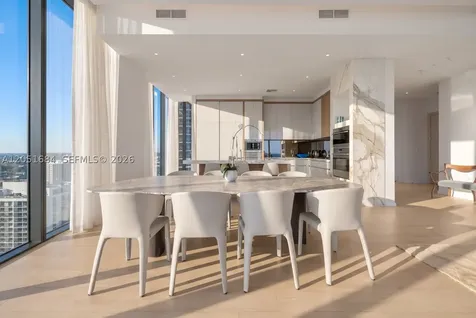 2811 S Bayshore Drive Miami FL 33133